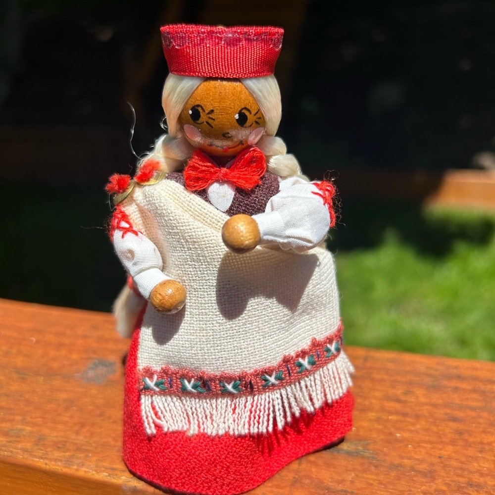 Vintage ethnic wooden peg doll on stand 5 inches tall